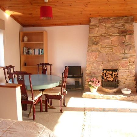 Bank Cottage B&B Нюпорт Екстериор снимка